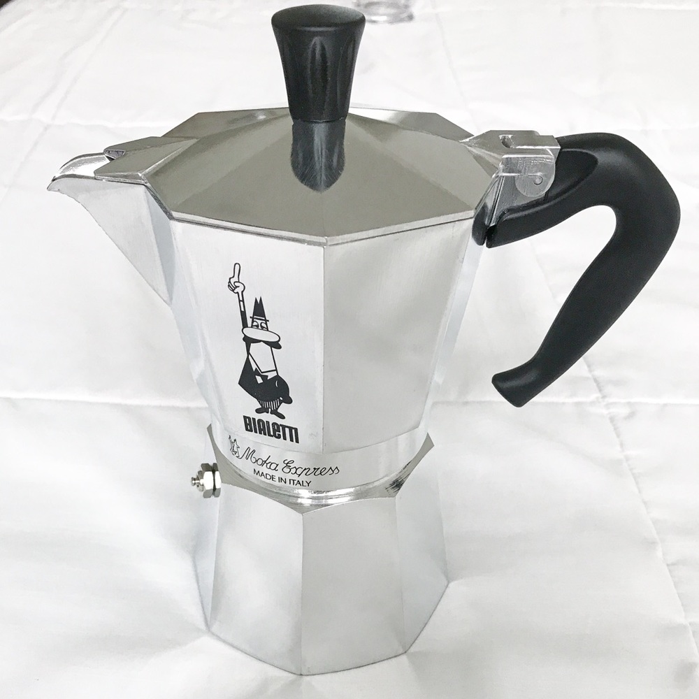 LIKE NEW BIALETTI Moka Pot 6 Cup Express Espresso Maker!